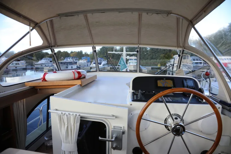 Linssen Yacht Ava